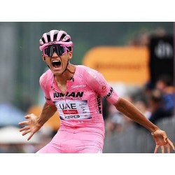 Isaac Del Toro Romero prolonge son contrat avec l'équipe UAE Team Emirates Isaac Del Toro Romero prolonge son contrat avec l'équipe UAE Team Emirates
